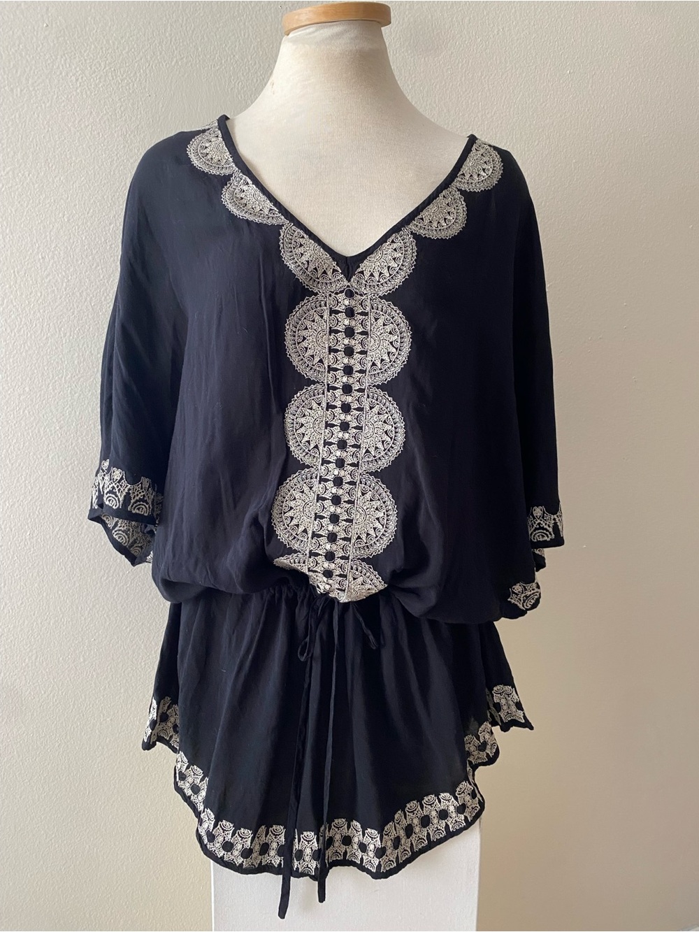 Stella & Dot Black Tunic Cover-Up with White Embroidery
